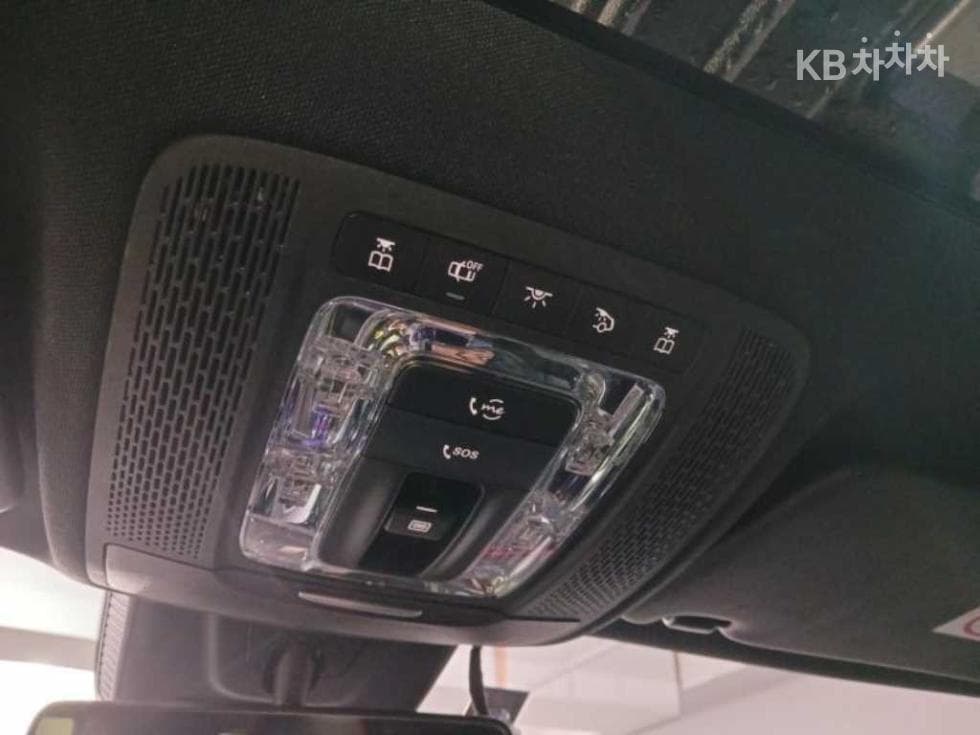 Mercedes-Benz GLA H247250 4Matic Стандартен - 16