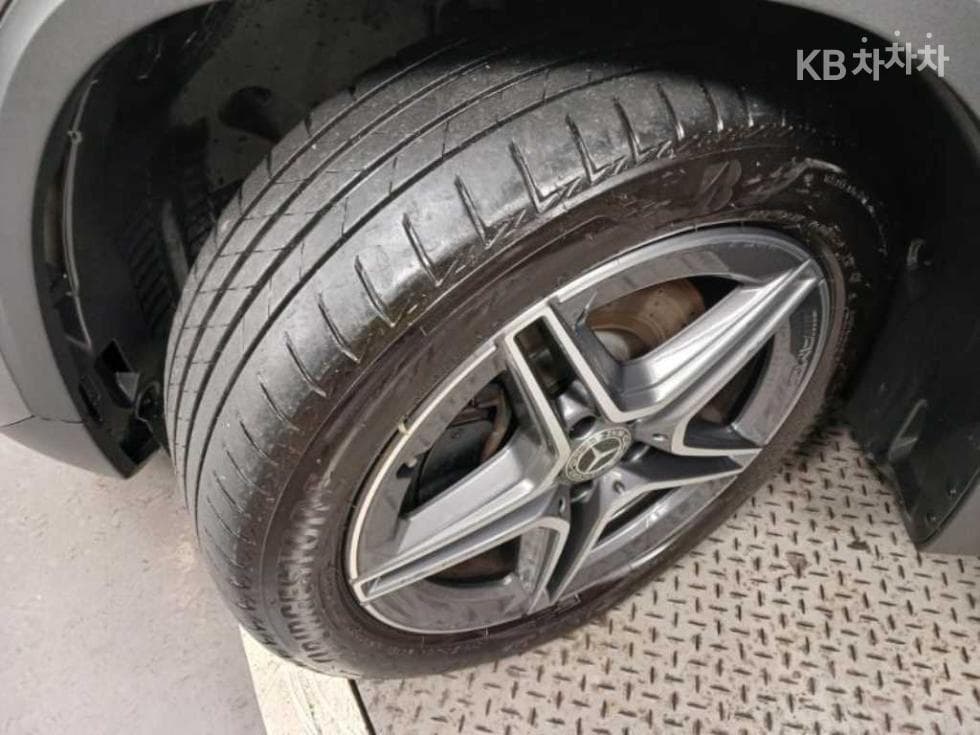 Mercedes-Benz GLA H247250 4Matic Стандартен - 20