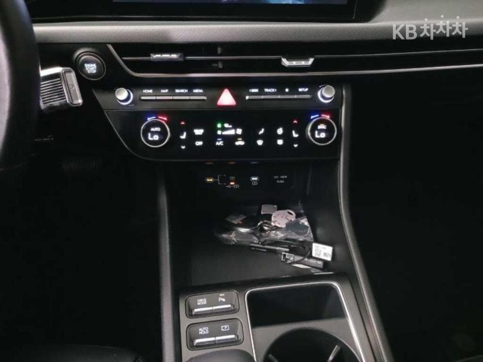 Хюндай Соната Ди Едж (Соната фацелит) Хибрид(DN8)2.0 HEV Premium - 15