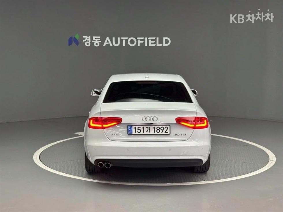 Ауди NEW A430 Турбо Дизел Инжекция Динамичен B8 - 4