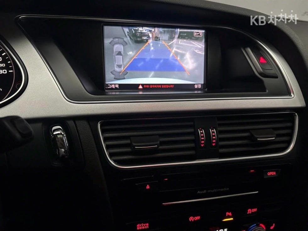 Ауди NEW A430 Турбо Дизел Инжекция Динамичен B8 - 16