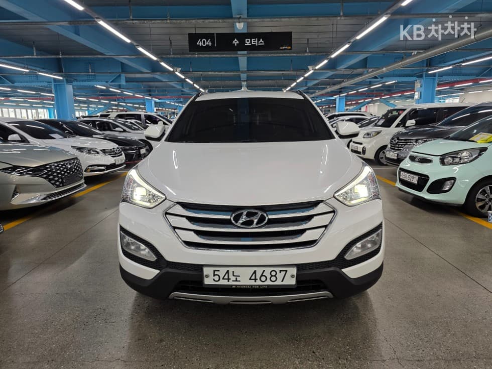 Hyundai Santa Fe DMHyundai R-engine 2.0 diesel 2WD PREMIUM Standard