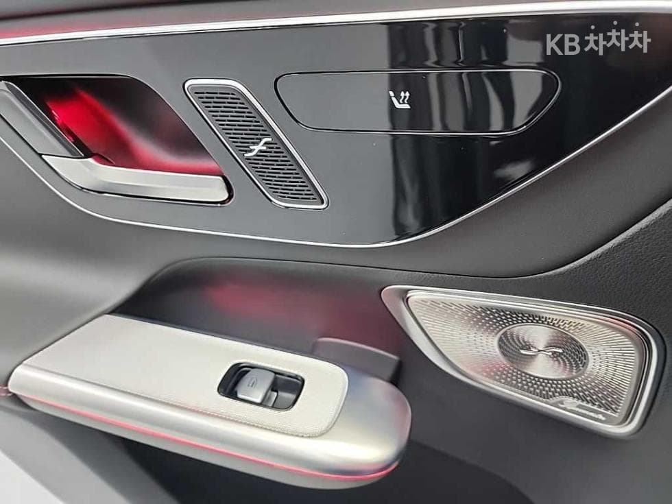 Mercedes-Benz GLC(X254)AMG GLC 43 4Matic Стандартен - 14