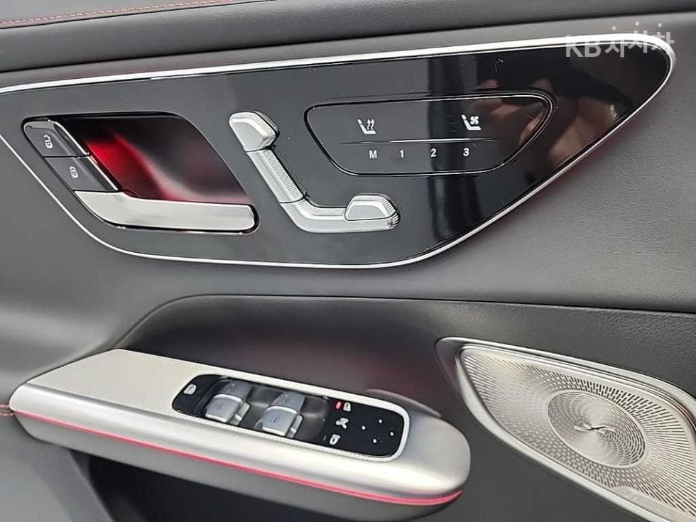 Mercedes-Benz GLC(X254)AMG GLC 43 4Matic Стандартен - 18