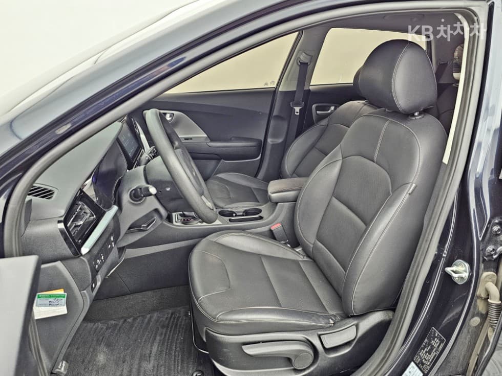 Киа The New (фейслифт) Ниро1.6 HEV Тренди - 16