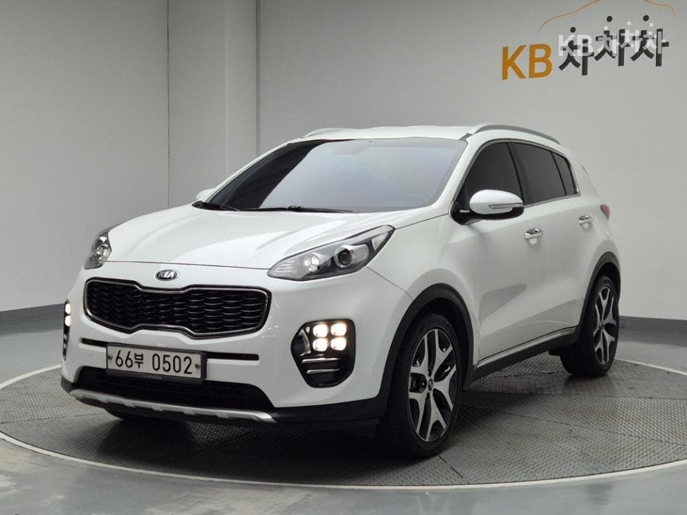 Kia Sportage 4th Generation Diesel 2.0 2WD Noblesse - Image 1