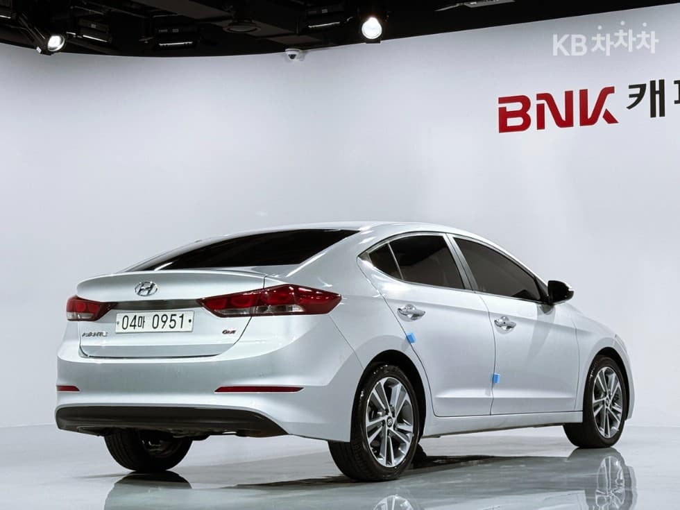 Хюндай Avante (Elantra)AD1.6 GDi Premium - 2