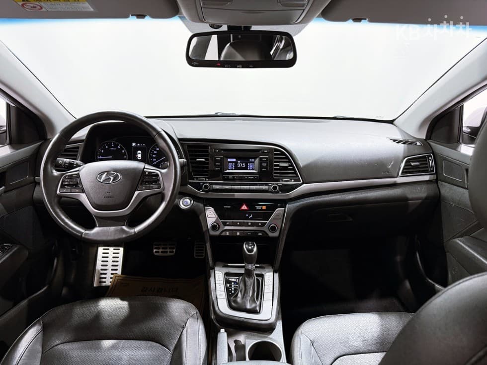 Хюндай Avante (Elantra)AD1.6 GDi Premium - 4