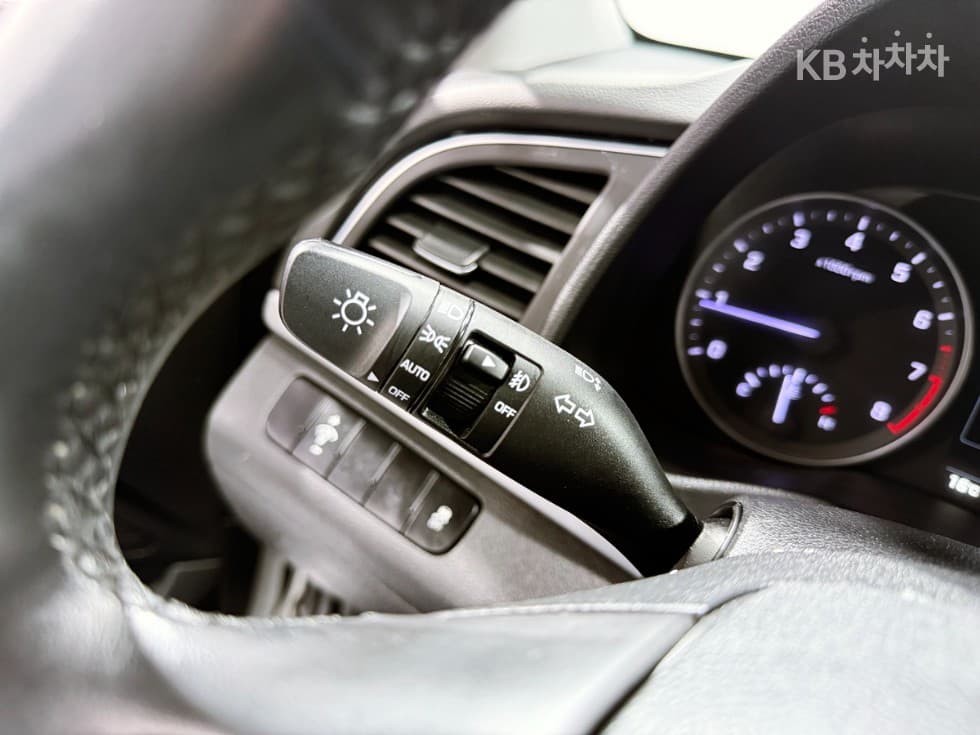 Хюндай Avante (Elantra)AD1.6 GDi Premium - 7