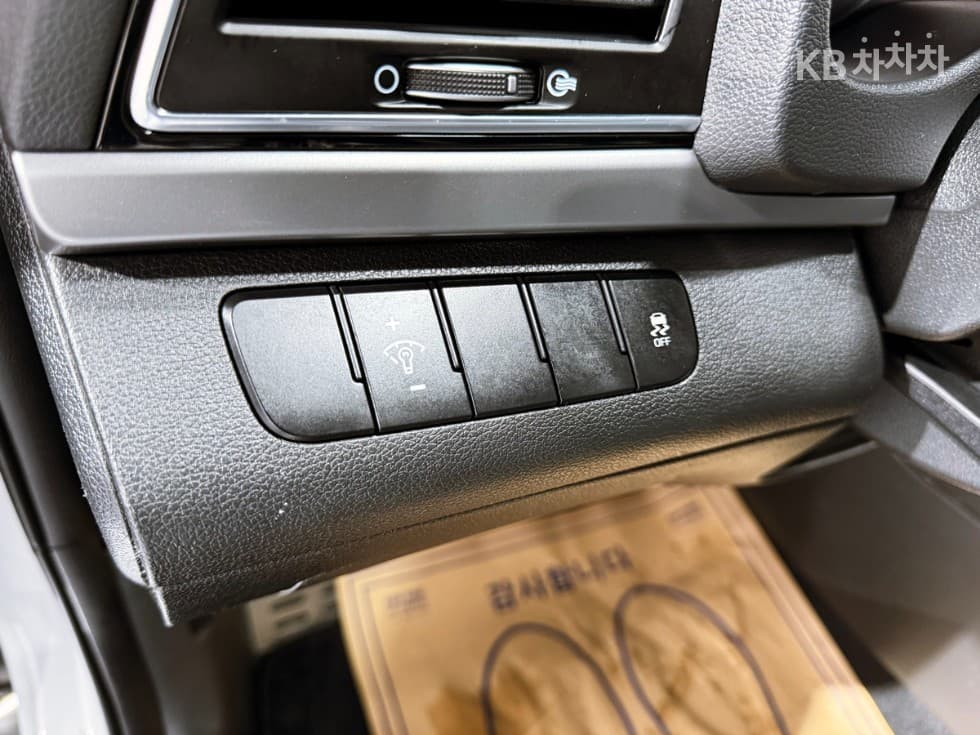 Хюндай Avante (Elantra)AD1.6 GDi Premium - 9