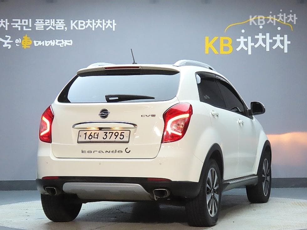 KG Mobility New코란도 C2.0 CVT 2WD High-end Type - 2
