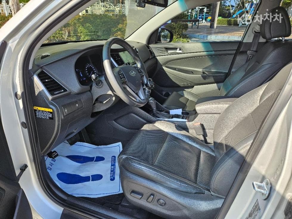 (09가7006)Hyundai All New Tucson Diesel (e-VGT R)2.0 2WD Hyundai - 11