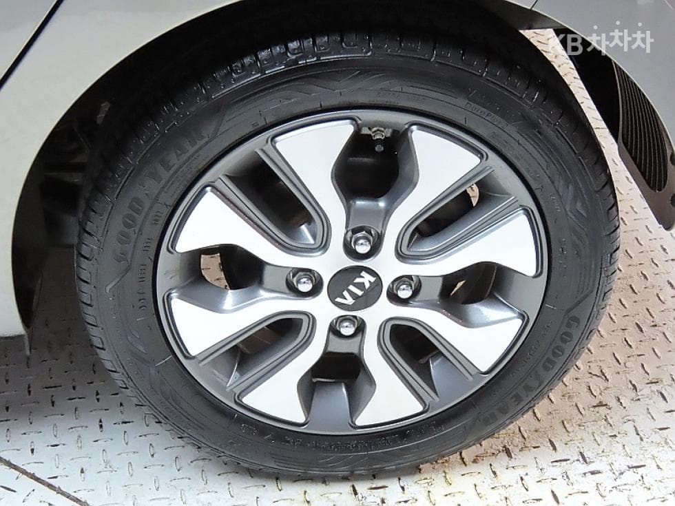 Kia The New (facelift) Morning / PicantoLuxury - 20