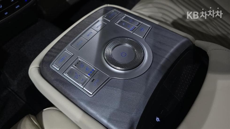 Дженезис G80(RG3)3.5 Турбо Бензин Директ Инжекция AWD - 19