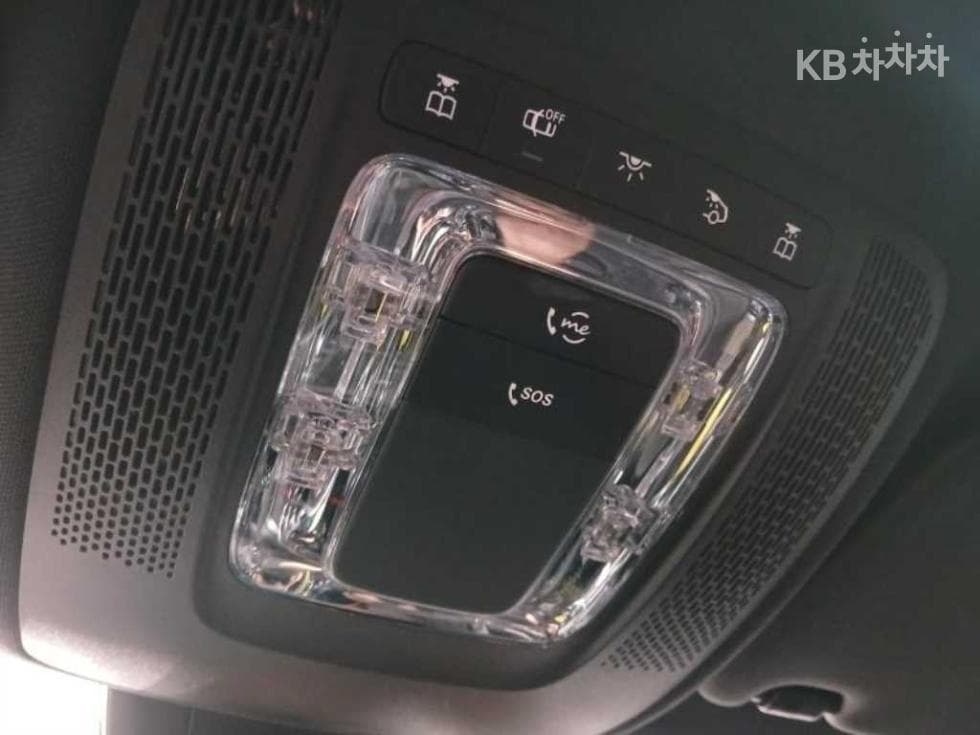 Mercedes-Benz A클래스(W177)A220 Sedan - - 16