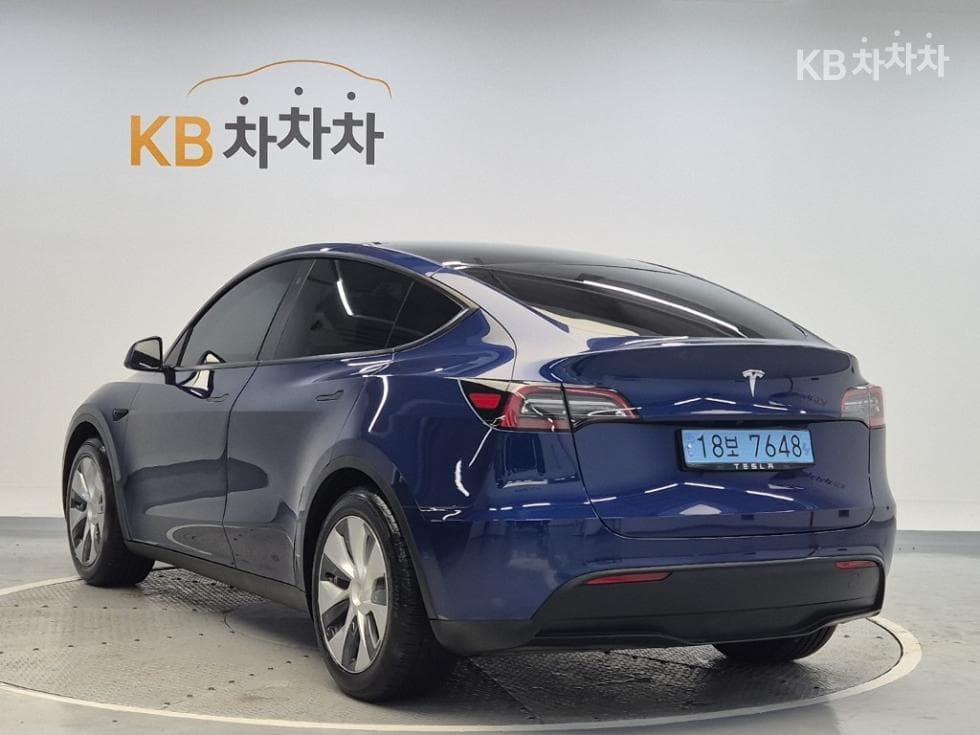 테슬라 Model YStandard Range - 2