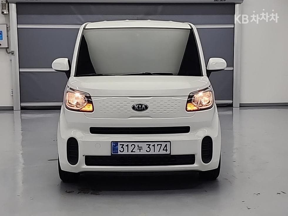Kia The New Ray Van 1.0 Gasoline Van 1.0 Passenger Prestige - Image 2