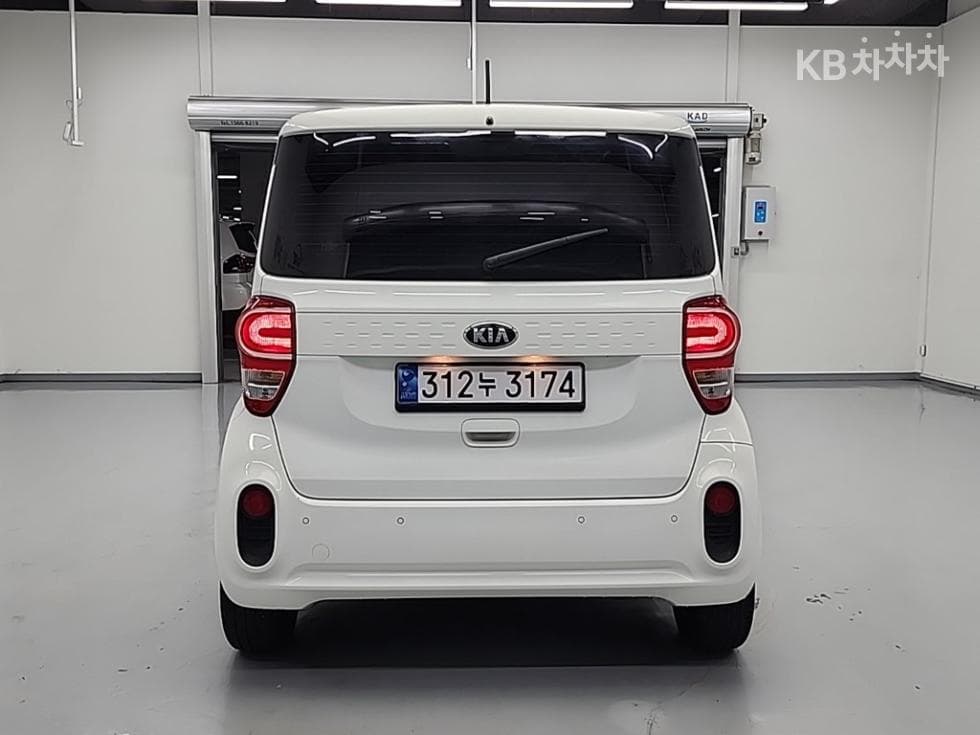 Kia The New Ray Van 1.0 Gasoline Van 1.0 Passenger Prestige - Image 3