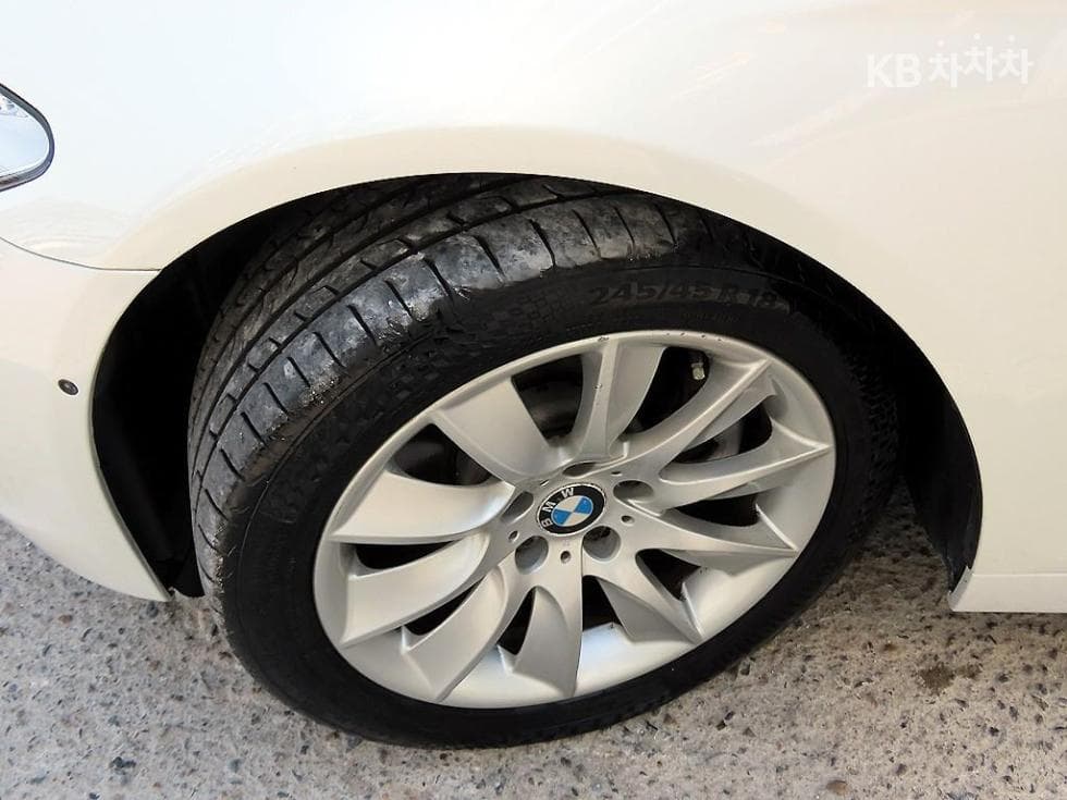 (30mo2557)BMW New 5 Series 528i F10 (10-16 years) - 20