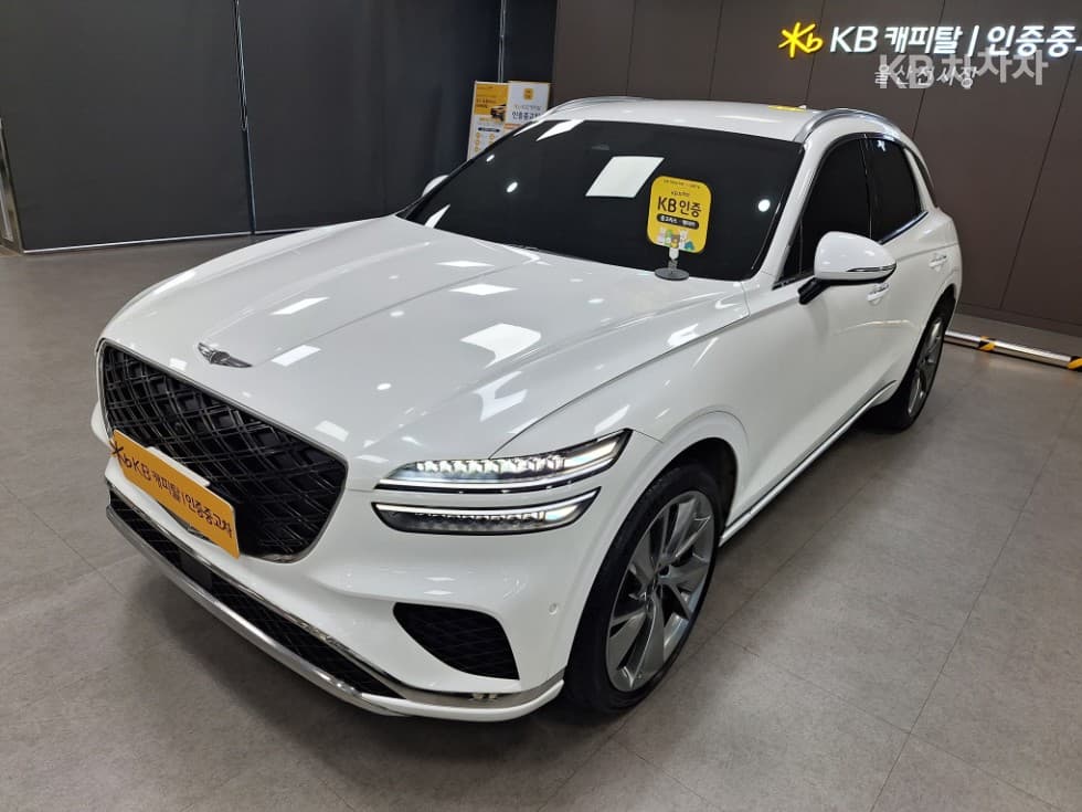 Genesis GV70 Gasoline 2.5T 2WD - Image 1