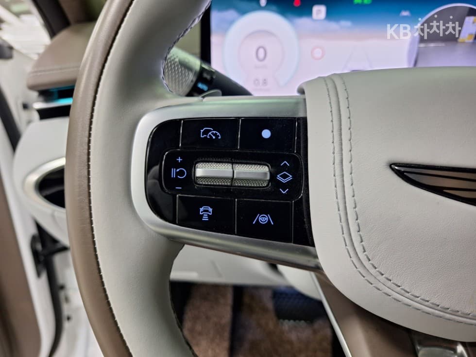 Дженезис GV70Бензин 2.5T 2WD - 16