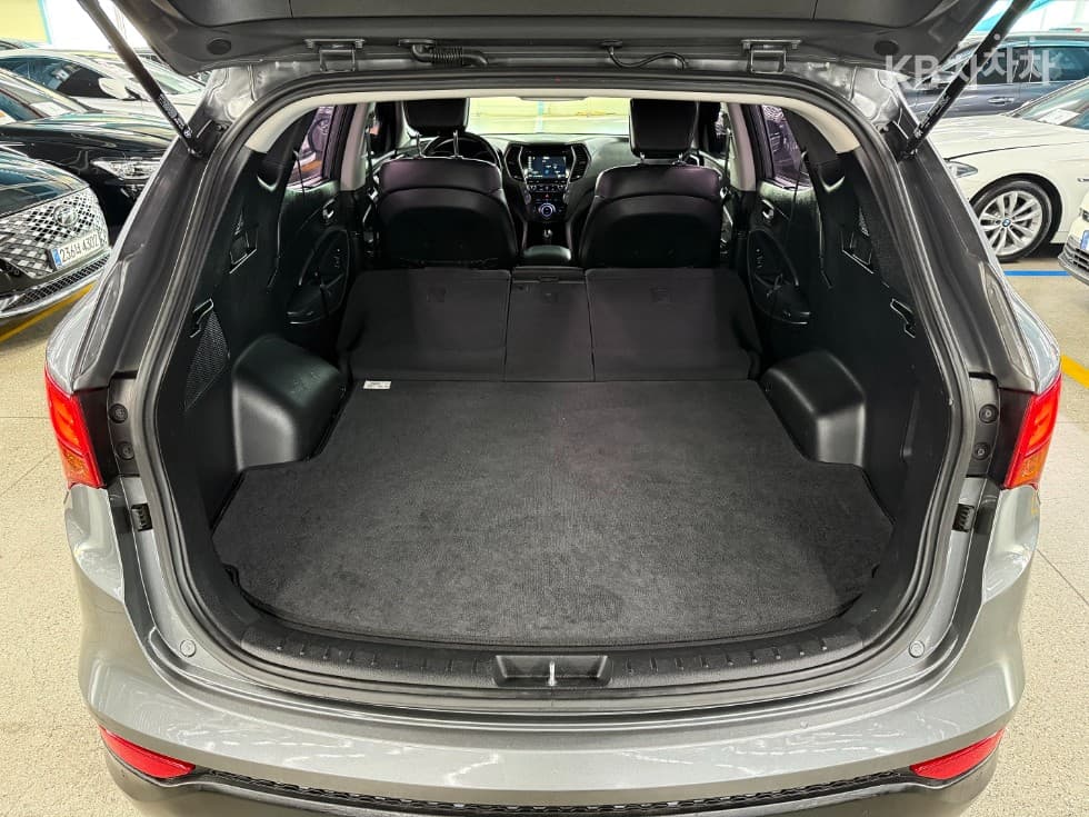 (24ver5955)Hyundai Santa Fe DMR2.0 2WD PREMIUM Basic - 19