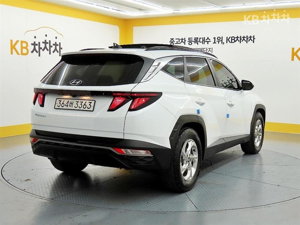 Hyundai The All New Tucson(NX (Lexus SUV)4)Diesel 2.0 2WD Modern - 4