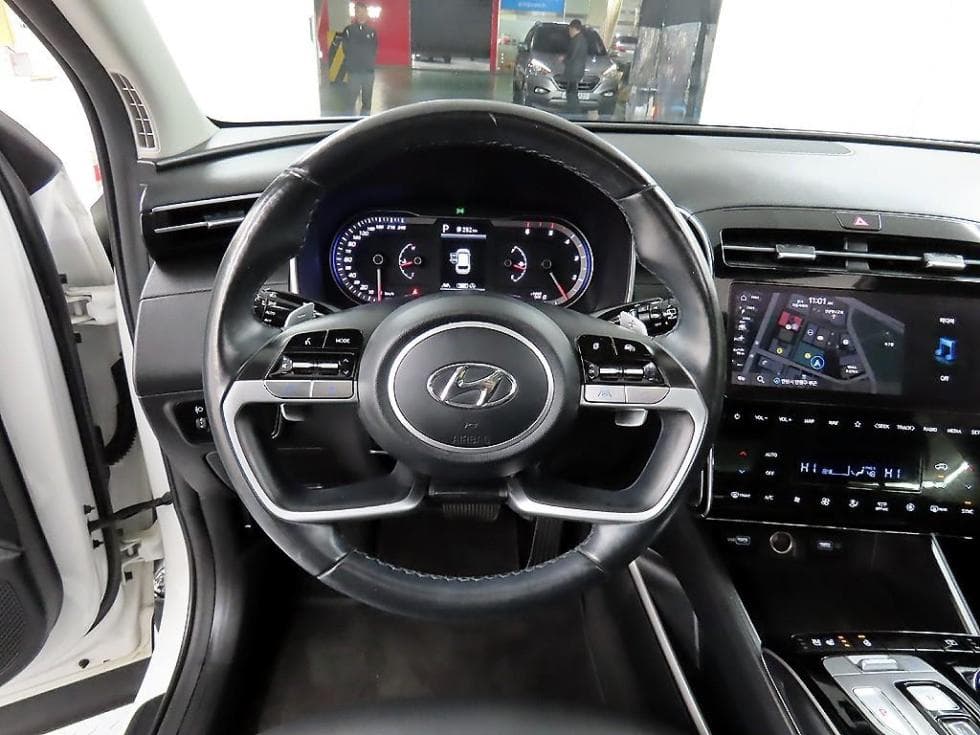 Hyundai The All New Tucson(NX (Lexus SUV)4)Diesel 2.0 2WD Modern - 9