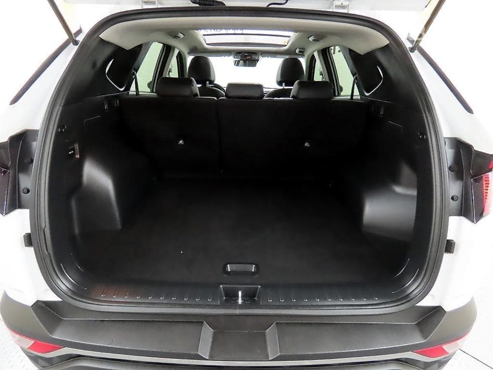 Hyundai The All New Tucson(NX (Lexus SUV)4)Diesel 2.0 2WD Modern - 18