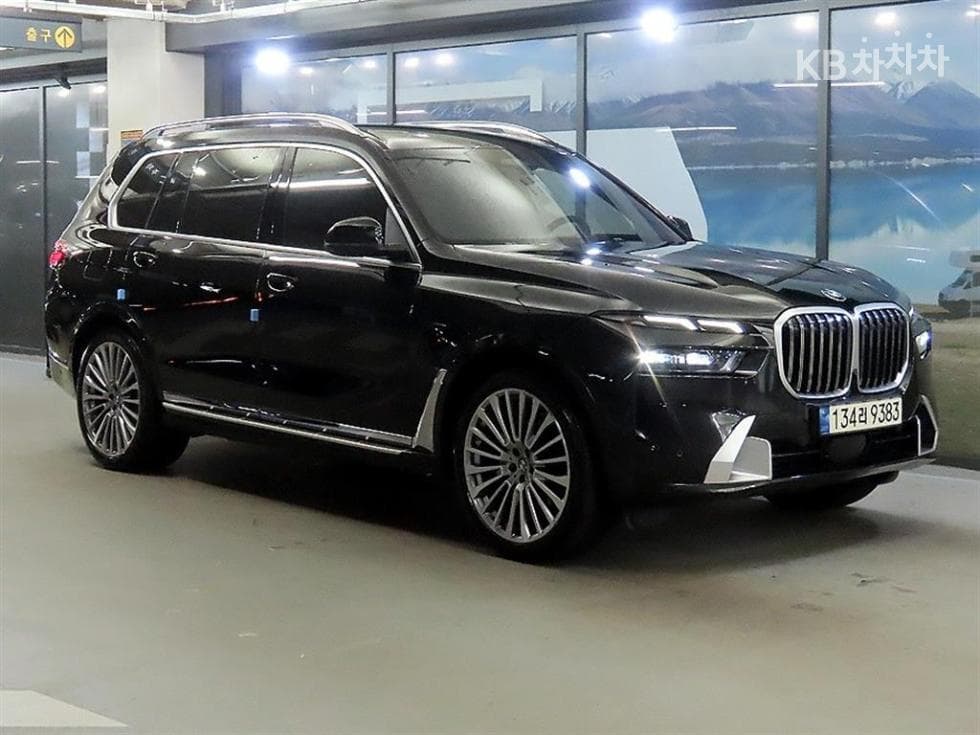BMW X7(G07) xDrive 40i M Sport - Image 1