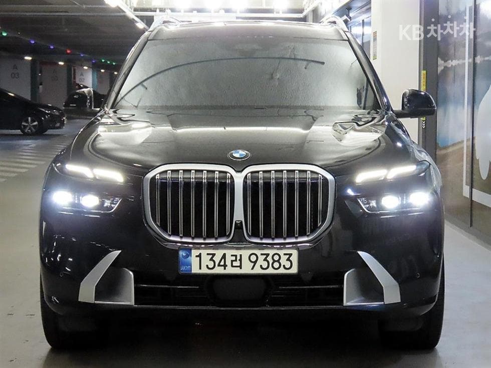 BMW X7(G07)xDrive 40i M Sport - 2