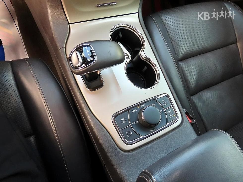 (48조9923)Jeep Grand Cherokee3.0 CRD Overland Summit WK2 - 10