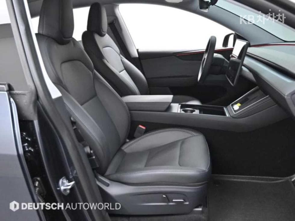 (37du0559)Tesla Model YRWD Base - 10