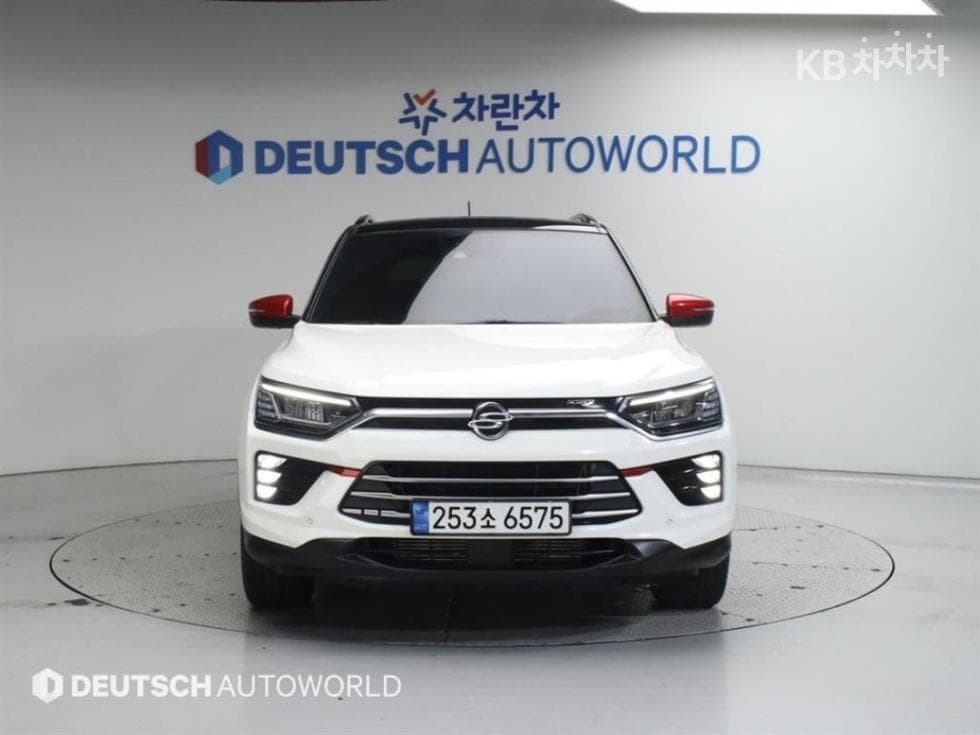 KG Mobility 뷰티플 코란도 1.5 GDi Turbo 2WD R-PLUS - Image 1