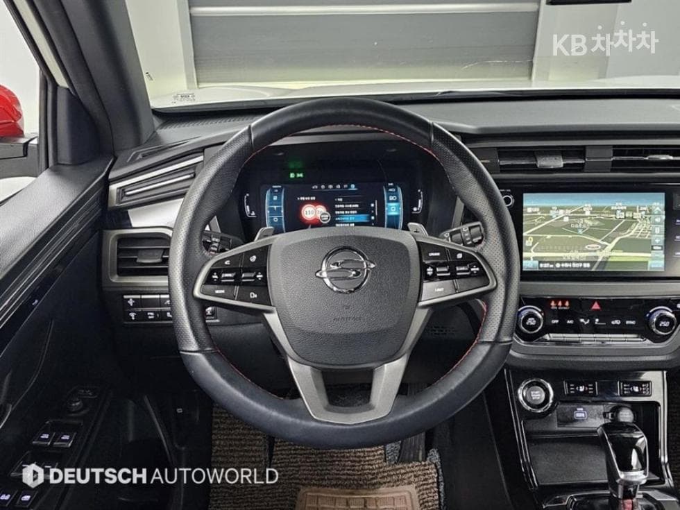 KG Mobility 뷰티플 코란도1.5 GDi Turbo 2WD R-PLUS - 4