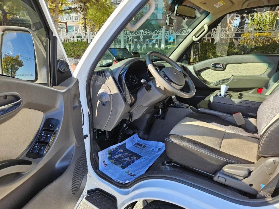 (816D4663)Hyundai Porter2 Extra Long Axle Double Cab CRDi Premium - 11