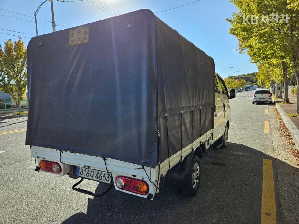 (816D4663)Hyundai Porter2 Extra Long Axle Double Cab CRDi Premium - 13