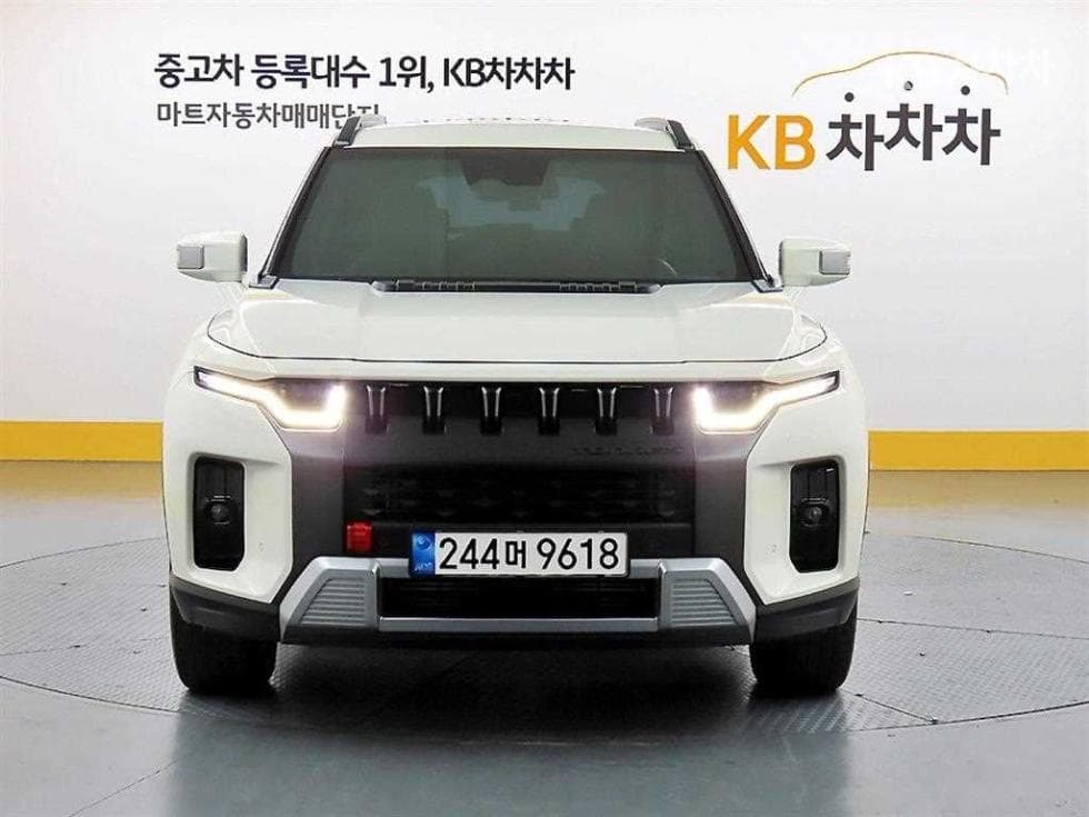 КейДжи Мобилити 토레스(J100) 1.5 GDI Турбо T7 - Image 1