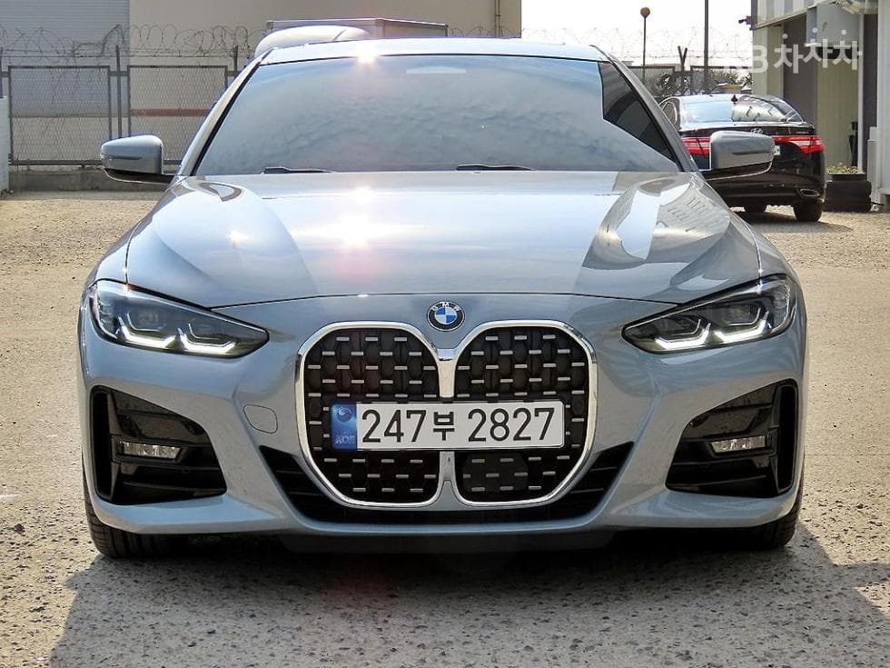 BMW 4 Series (G22) 420i Coupe M Sport - Image 2
