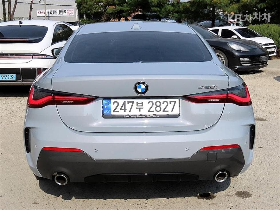 BMW 4 Series (G22) 420i Coupe M Sport - Image 4