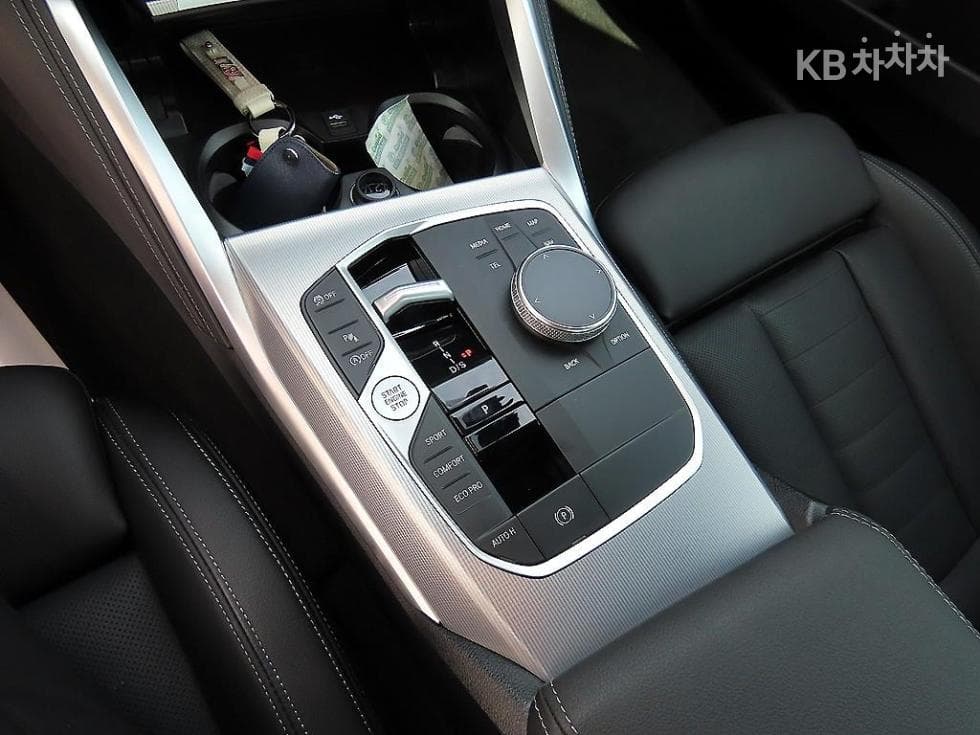 (247Part 2827)BMW 4 Series (G22)420i Coupe M Sport - 11