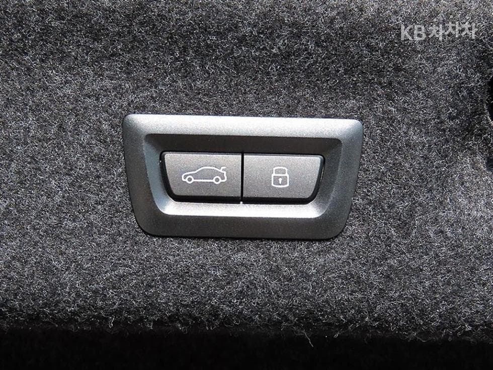 (247Part 2827)BMW 4 Series (G22)420i Coupe M Sport - 17