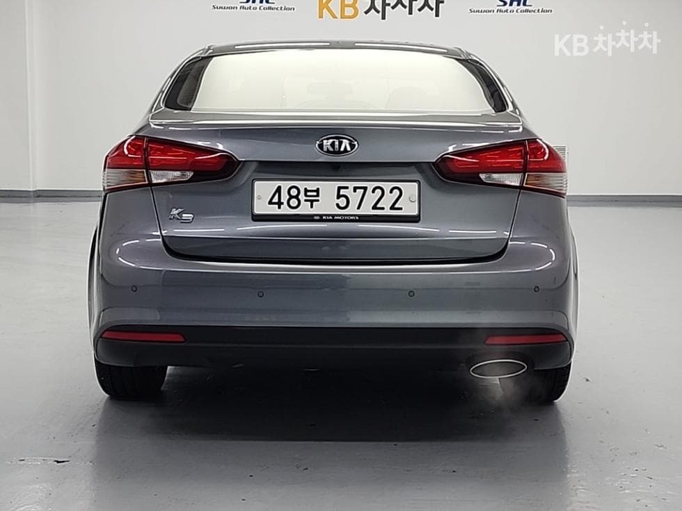 Kia The New K3 1.6 Gasoline Trendy Style - Image 3