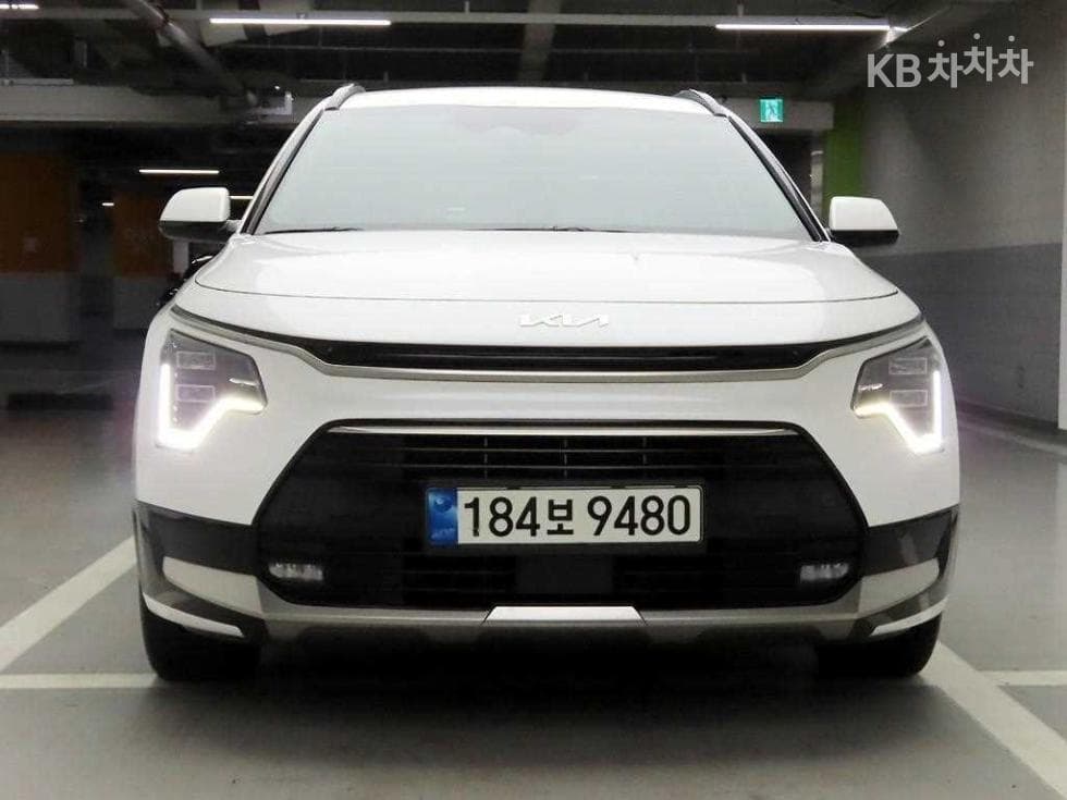 Kia The All New Niro1.6 HEV Signature