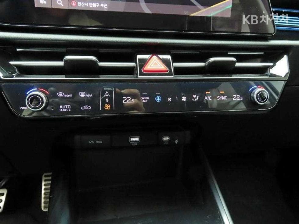 Kia The All New Niro1.6 HEV Signature - 9