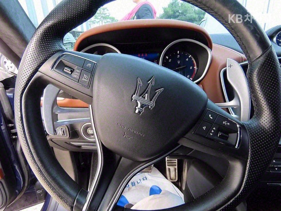 마세라티 Нов 기블리Дизел 3.0 그란루쏘 - 8