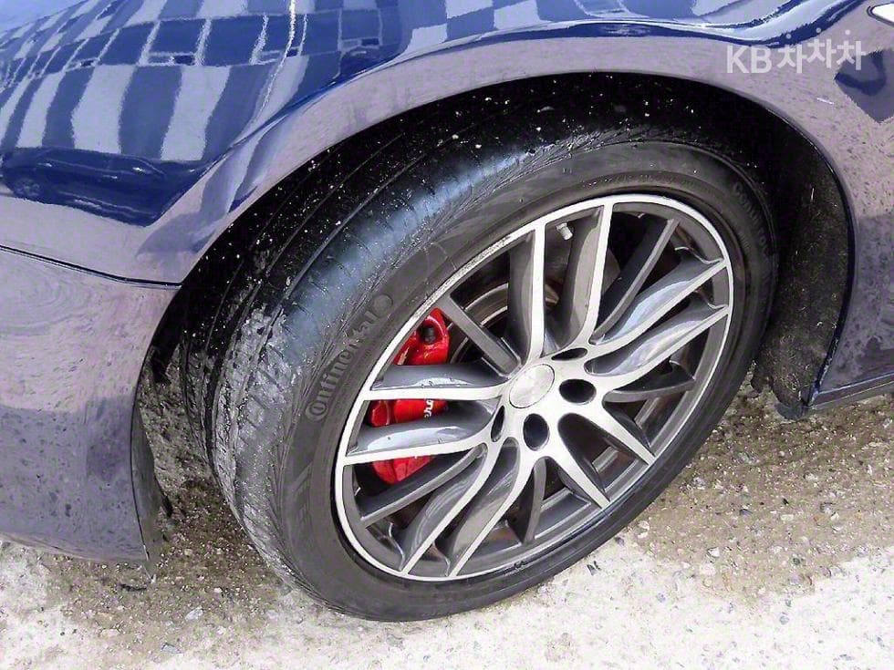 마세라티 Нов 기블리Дизел 3.0 그란루쏘 - 20