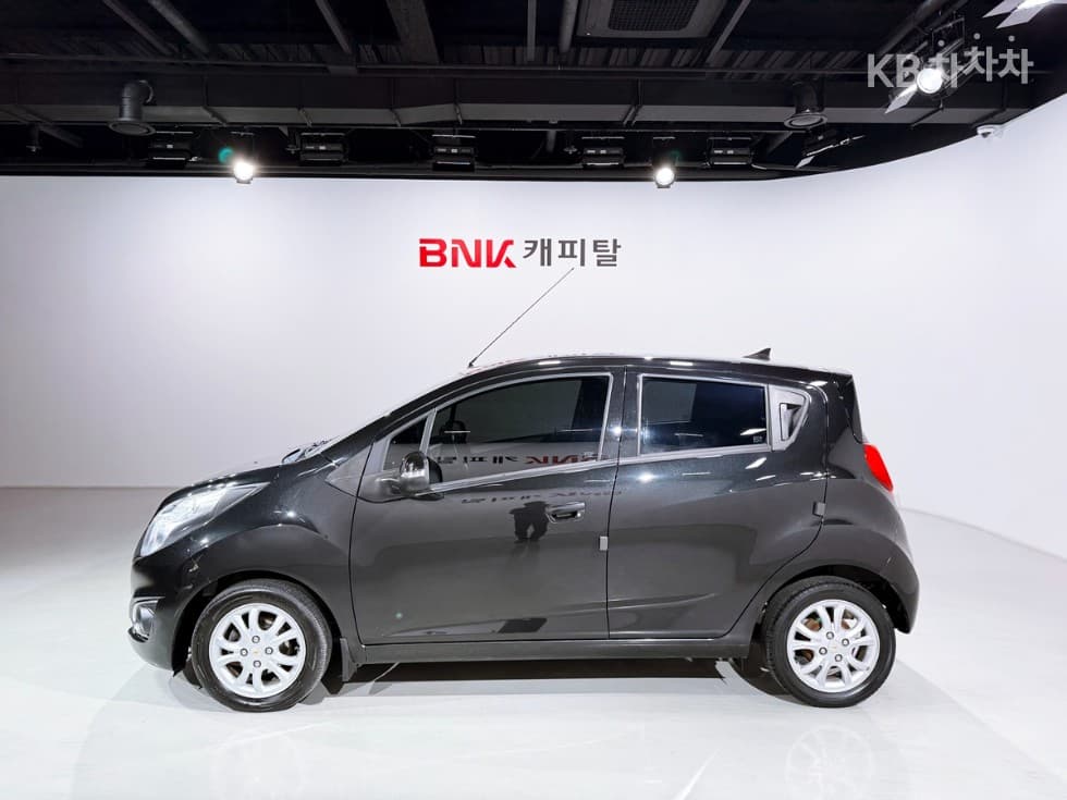 Korea GM Chevrolet Spark Spark S LS+ - Image 3