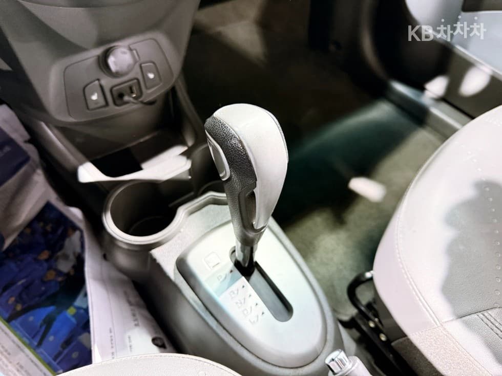 (31O4825)KoreaGM Chevrolet SparkSpark S LS+ - 11