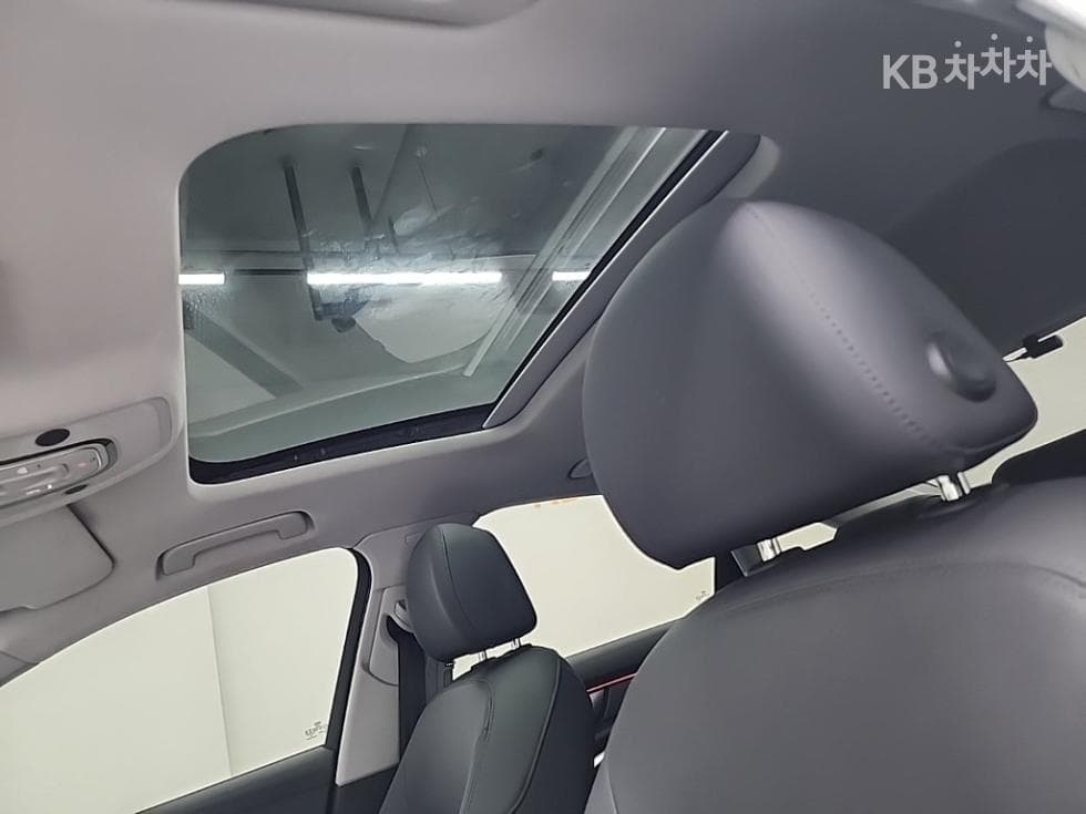 (328m4082)Audi A6(C8)40 TDI Basic - 14